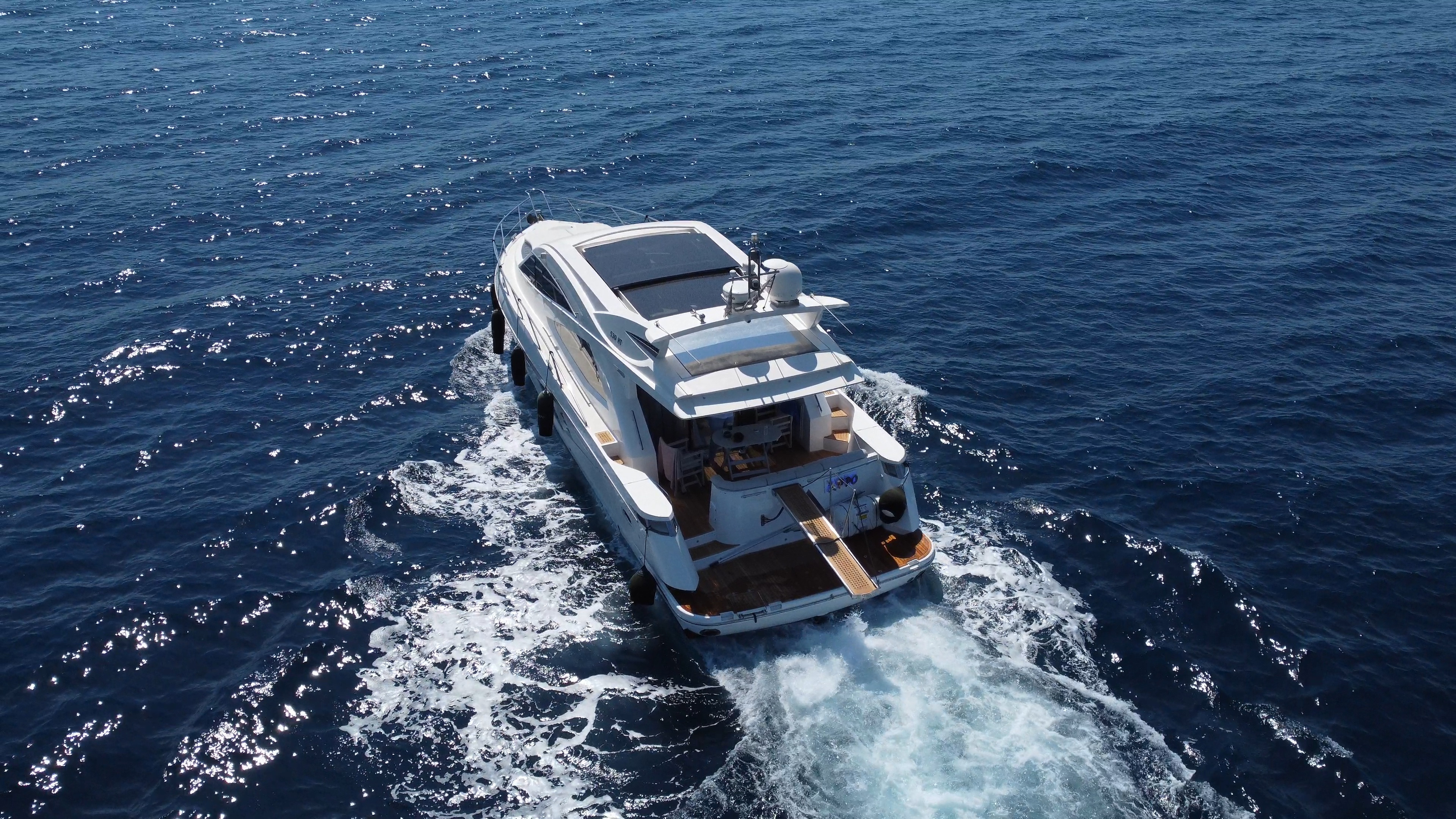 Charter yacht Afro sailing the Greek islands