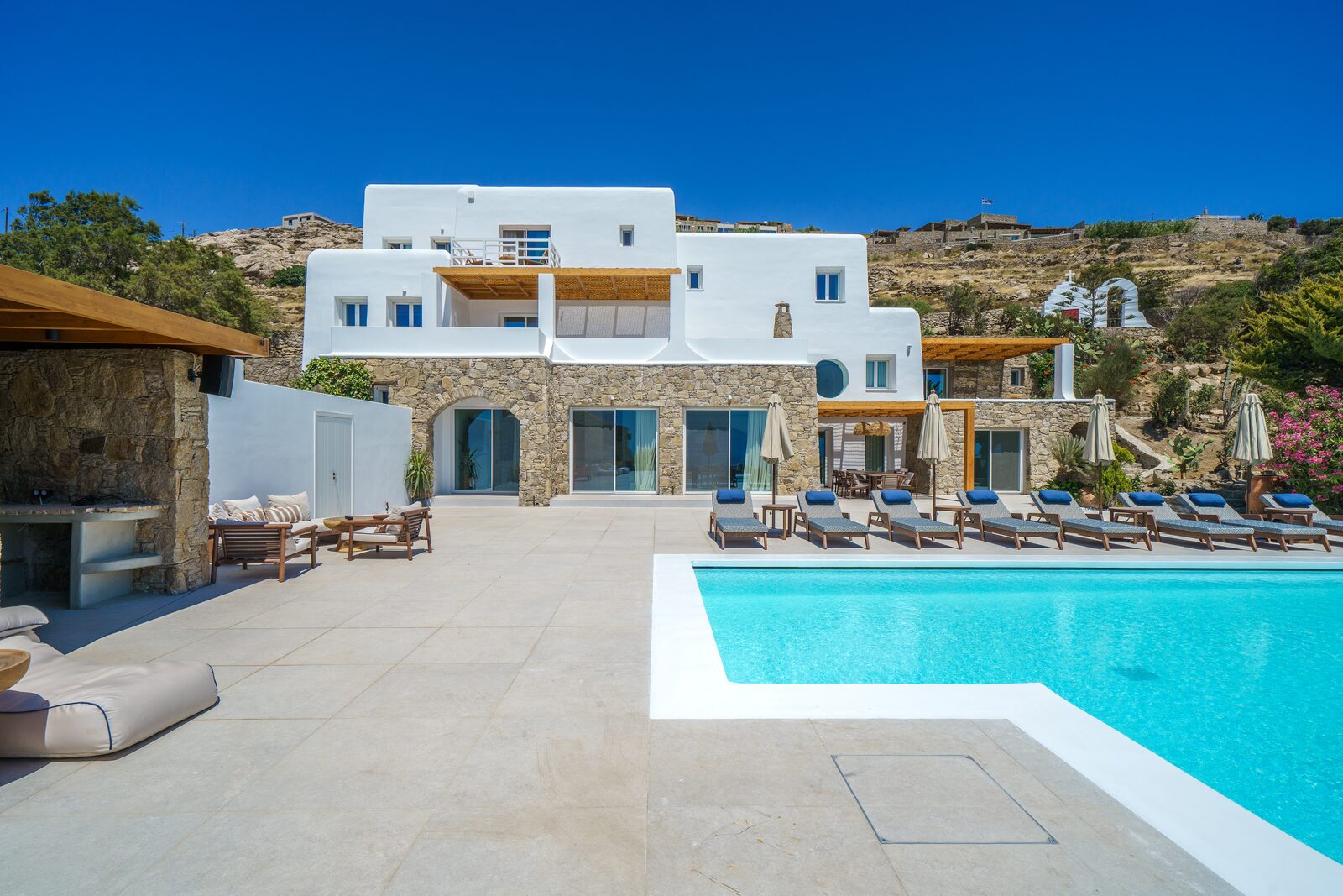 Villa Primadonna — The Grand Estate